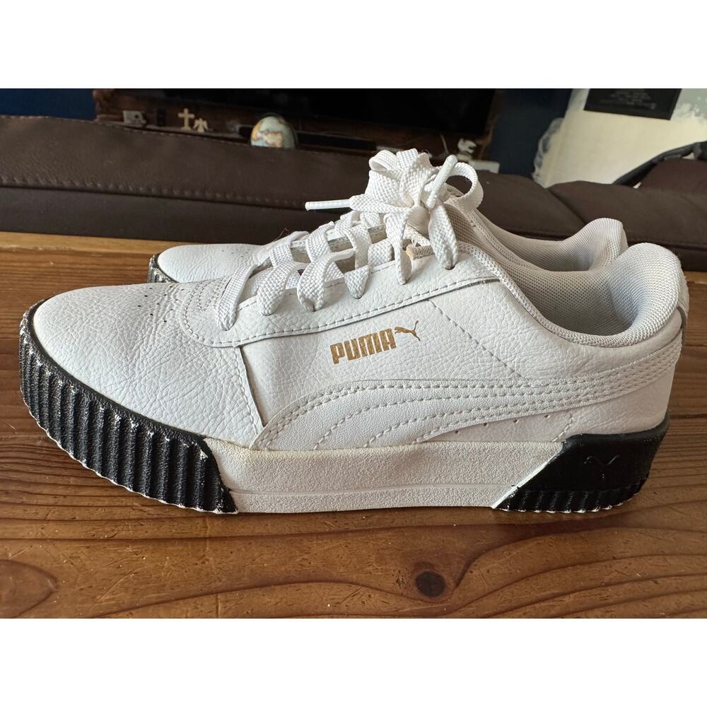 Puma Carina Lift Women’s Sneakers White Black Platform Shoes Size 6.5 EU 37